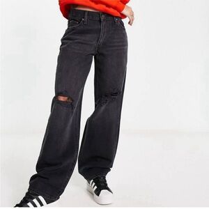 Levi's Black Distressed Women's Jeans